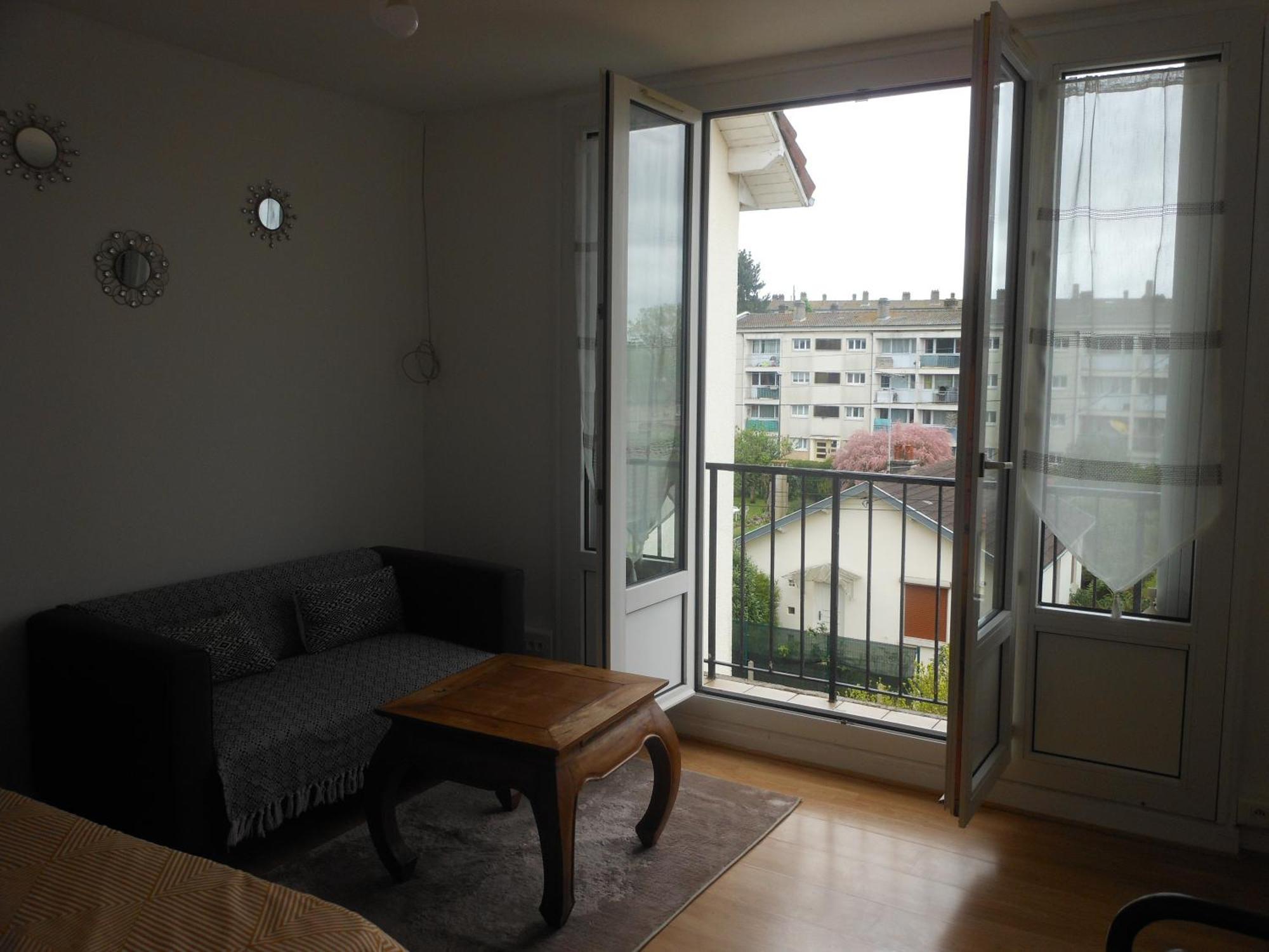 Appartement Entier 2 Chambres Beauvais Exterior foto